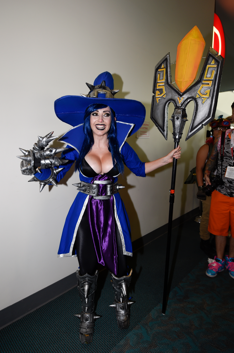 Illustration for article titled The Most Creative And Sensational Cosplay Of San Diego Comic Con 2015!